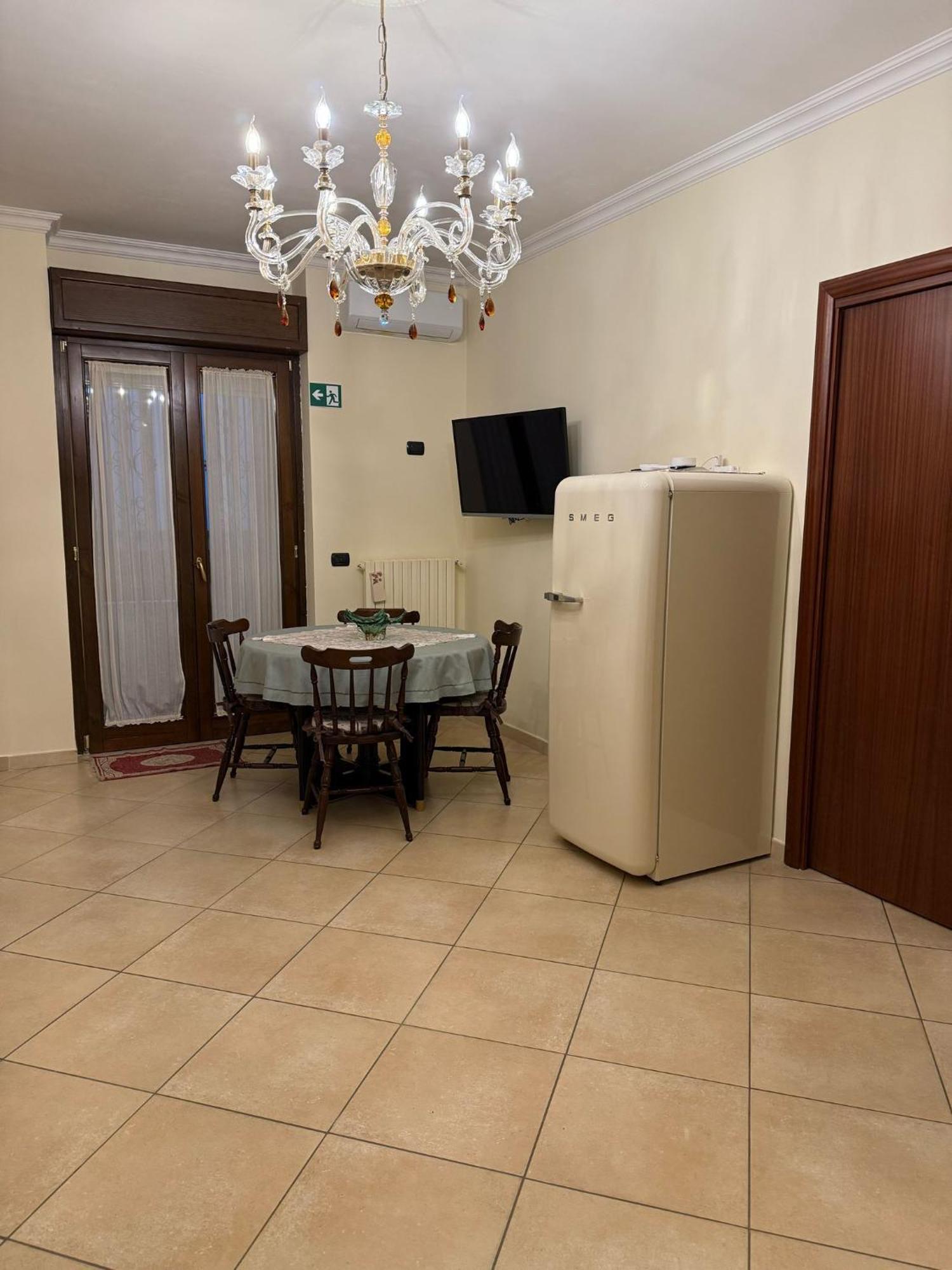 Locazione Turistica Fusillo Lorusso Con Parcheggio Privato In Loco Apartment Барлета Екстериор снимка